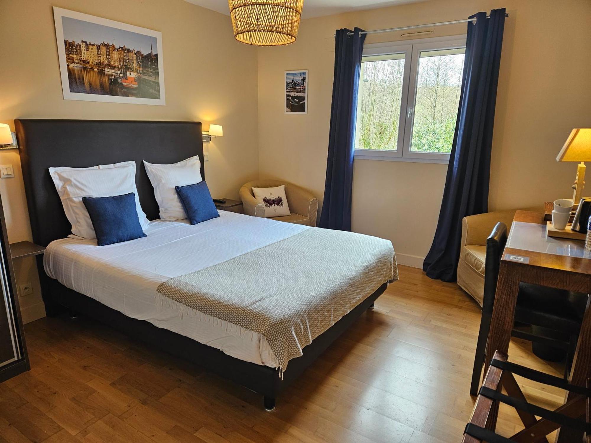 La Fraichette-hotel & 3* La Rivière-Saint-Sauveur